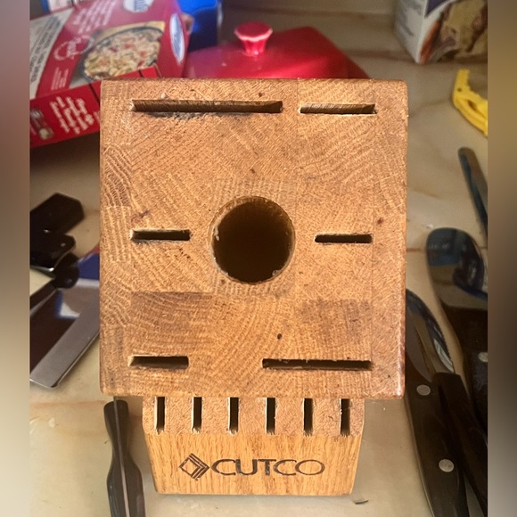 Cutco Galley Set + 2 Steak Knives - Picture 2 of 8